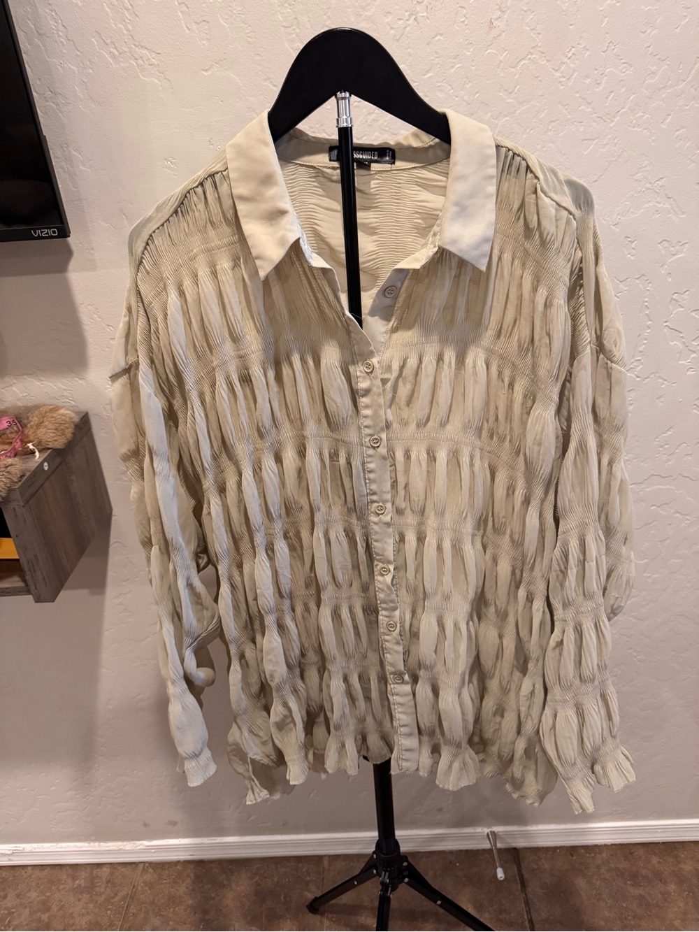 Missguided Cream Olive Crinkled Textured Button-Down Shirt